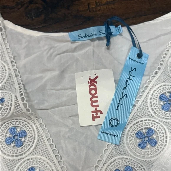 White and Blue Embroidered Coverup - Picture 4 of 7